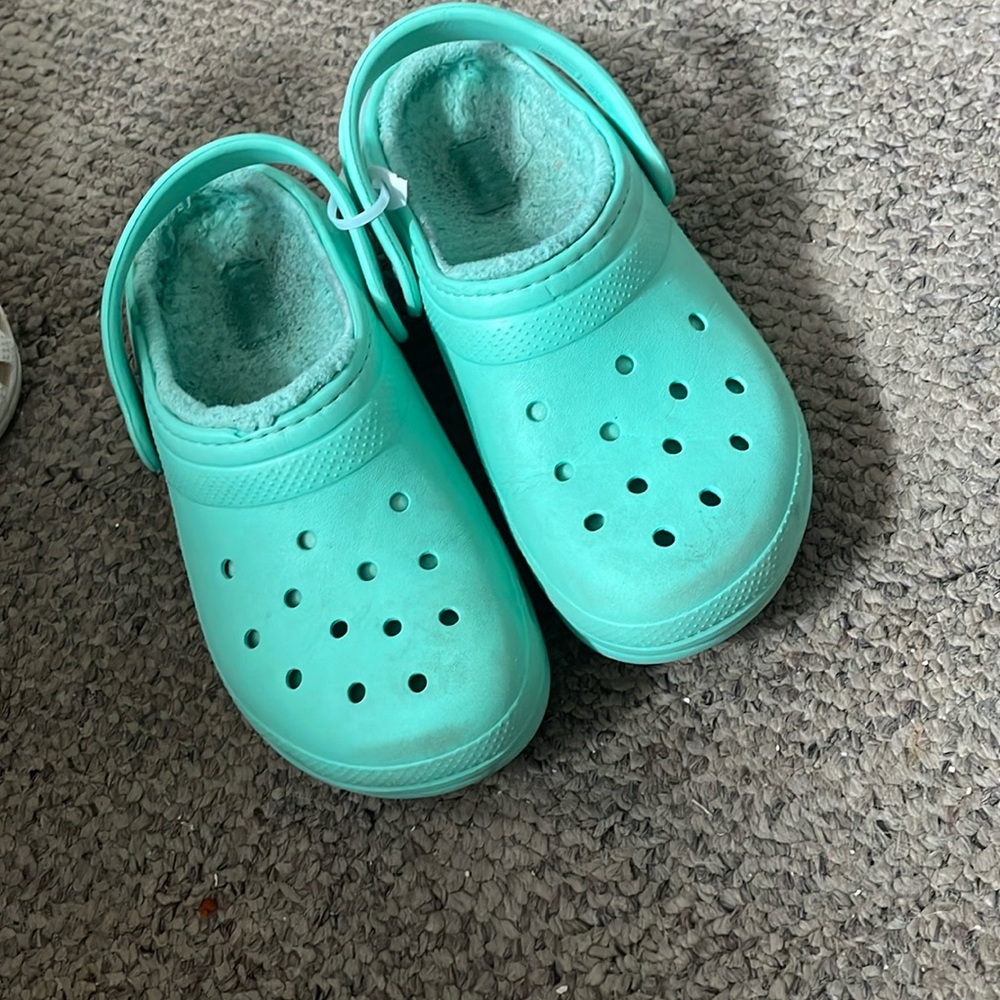 Lined CROCS